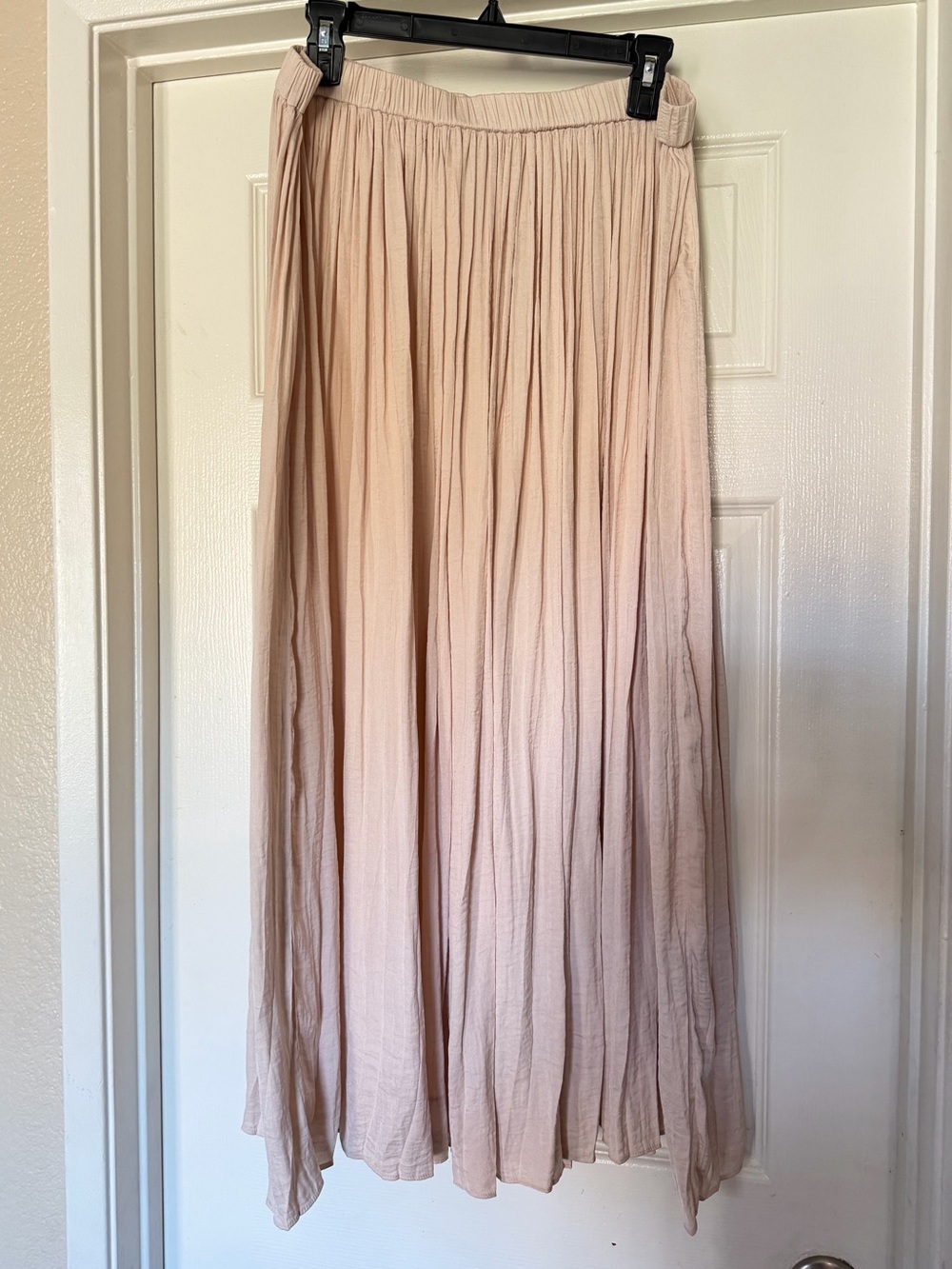 Philosophy Pleated Blush Midi Skirt